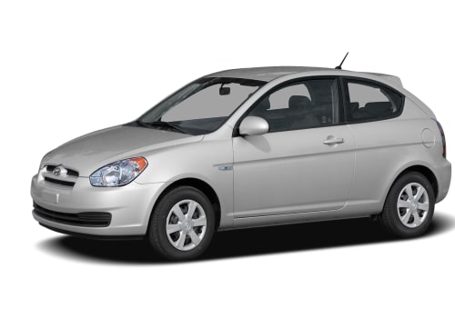 What is the difference between a hyundai accent gs and se?